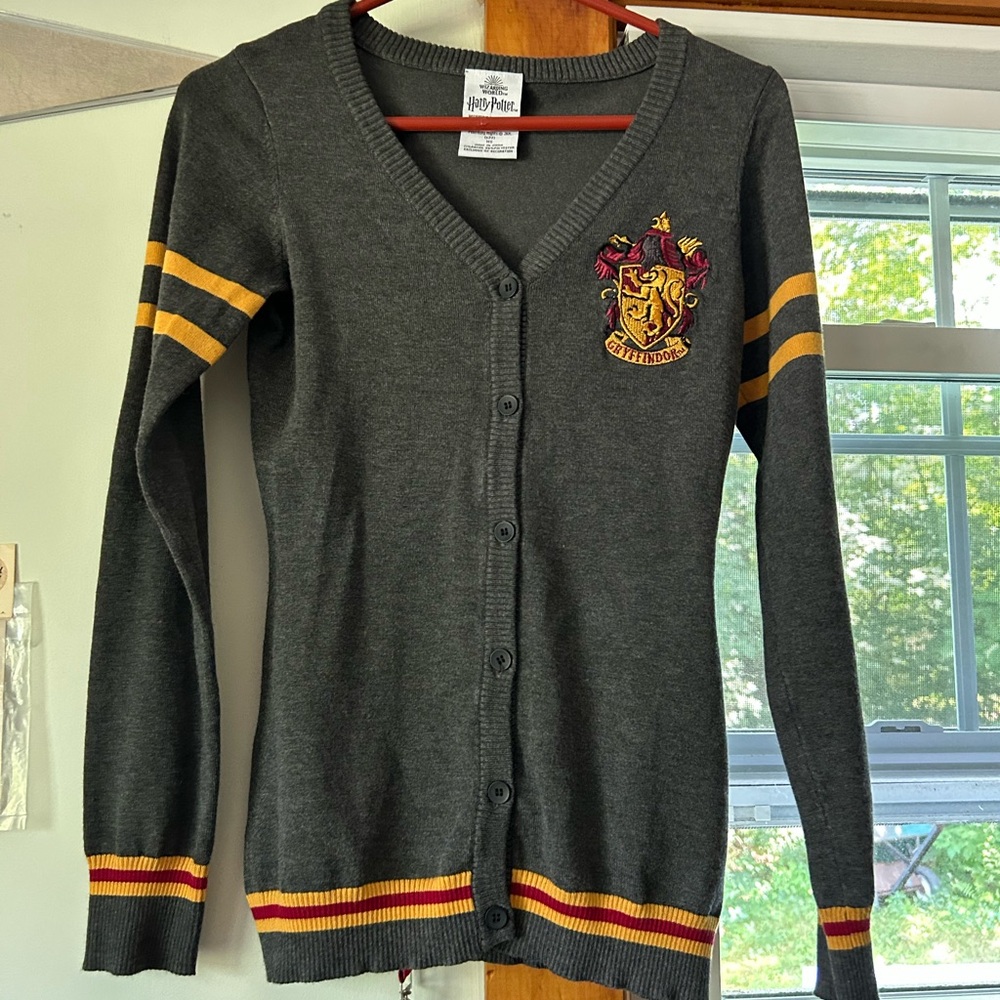 Warner Bros. Dark Gray Gryffindor Cardigan